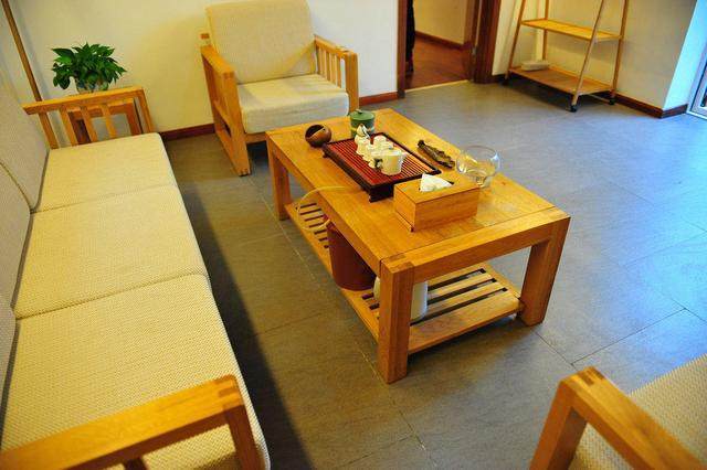 農(nóng)村的老房子已經(jīng)被城市人改造了40年，但它的主人卻認(rèn)不出來了!