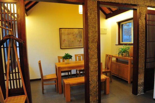 農(nóng)村的老房子已經(jīng)被城市人改造了40年，但它的主人卻認(rèn)不出來了!