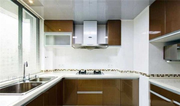 農(nóng)村建房會遇到很多麻煩，小編就自己在設(shè)計使用過程中遇到的一些問題及解救方法在這想與大家一起一起分享!