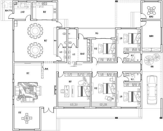 單層中式別墅。設(shè)計(jì)師選用黑、白、灰和木色，門(mén)窗采用中式元素裝飾，鏤空設(shè)計(jì)和幾何形狀結(jié)合，極大豐富了整體的層次感！