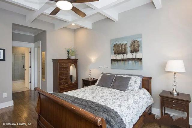 非常適合度假屋的建造，雖然說占地不小，但是主要的空間都在一樓，二樓只是一個閣樓!