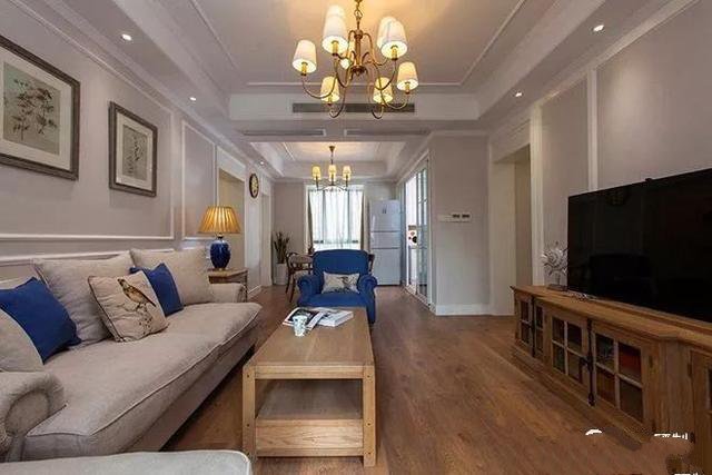 　該村一樓平頂別墅的設(shè)計圖售價10萬元，父母住得很舒適,兒女也放心