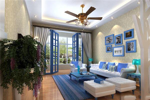 本款別墅帶露臺，地中海風(fēng)格，獨具特色的造型讓房子在農(nóng)村成為一道特色的風(fēng)景,亮麗顯眼！