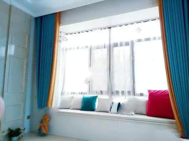 二三層的小洋樓的確很好看，但并不是說它就適合每個(gè)家庭建造。對(duì)于宅基地適中，家中人口又不是很多的家庭，建個(gè)一層的小平房就很好。