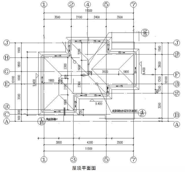 。今天推薦的三層自建房屋占地110平方米。室內(nèi)設(shè)計(jì)包括一個(gè)主房間，一個(gè)農(nóng)具室，一個(gè)消防室和一個(gè)陽(yáng)臺(tái)。這在農(nóng)村地區(qū)是非常必要和實(shí)用的。