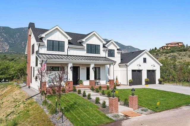 現(xiàn)代農(nóng)村住宅設(shè)計(jì)