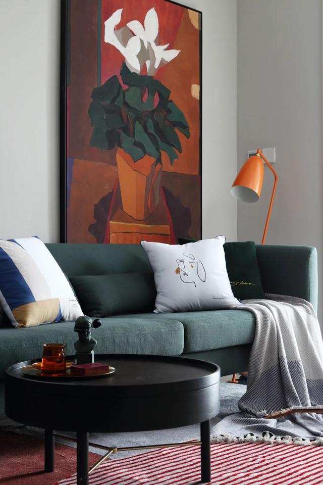 67平米現(xiàn)代簡單風(fēng)格裝修設(shè)計，