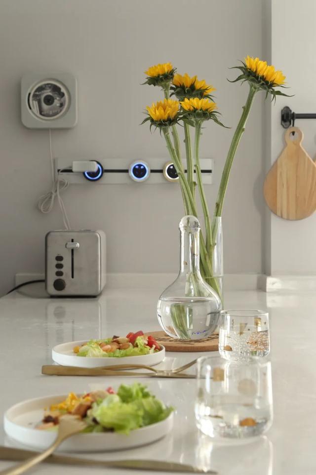 67平米現(xiàn)代簡單風(fēng)格裝修設(shè)計，