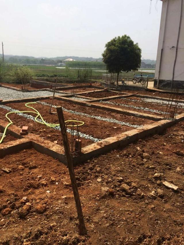 　三層別墅的設(shè)計(jì)圖