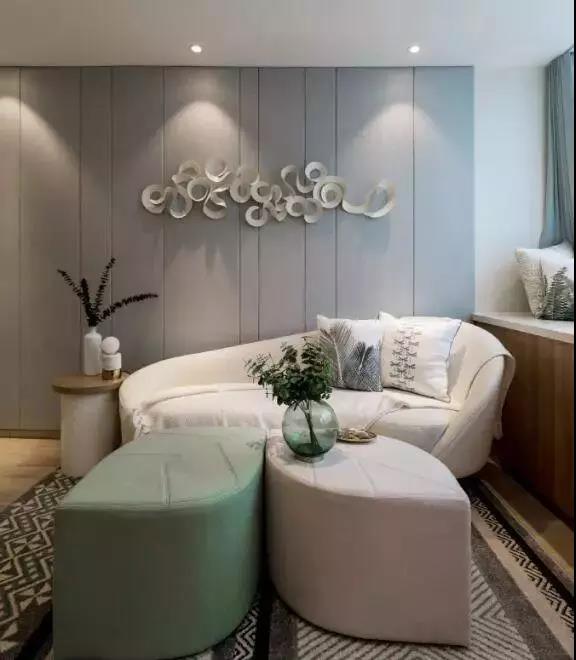  新農(nóng)村三層復(fù)式大樓的建筑設(shè)計(jì)圖