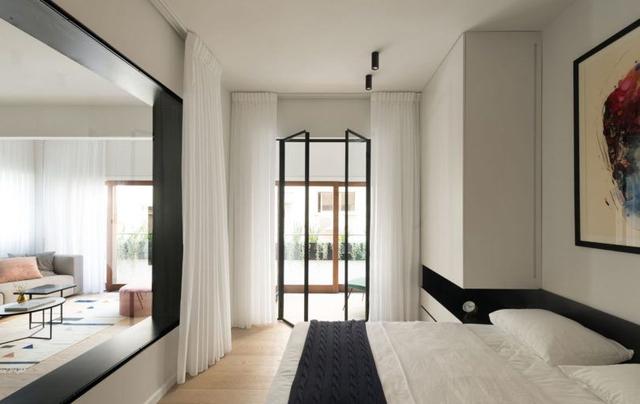 現(xiàn)代簡約風(fēng)格3居室設(shè)計