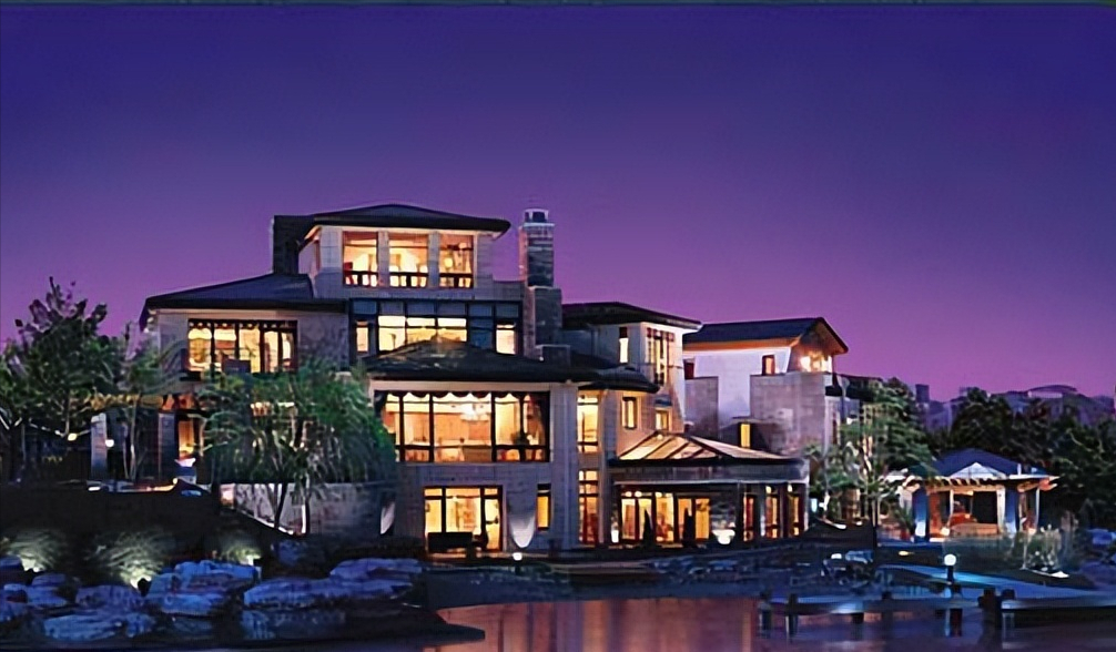 一套1000㎡的豪華別墅，家庭私人會(huì)所