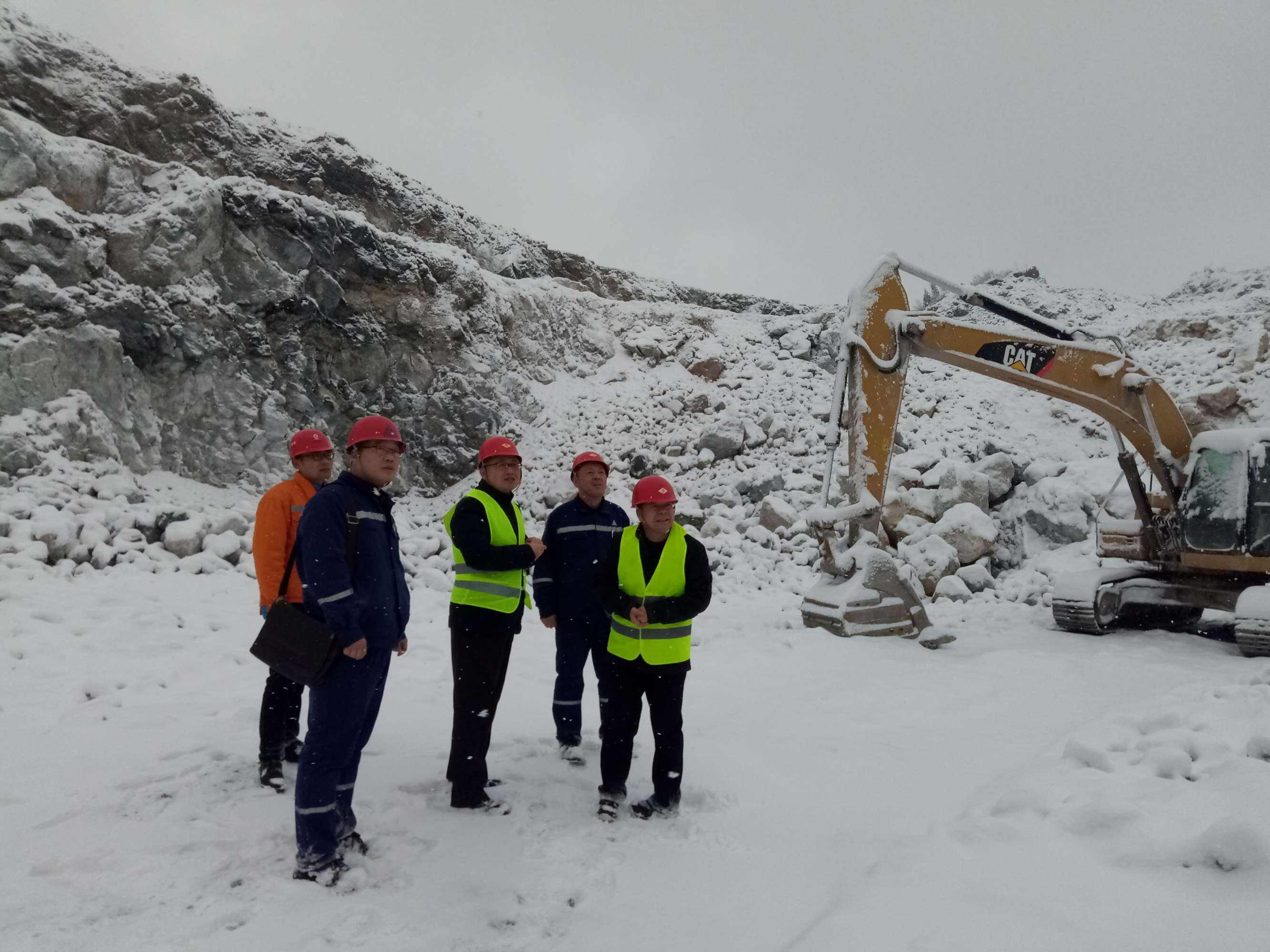 冬天水泥怎么防凍（冬天水泥怎么干的那么快？）